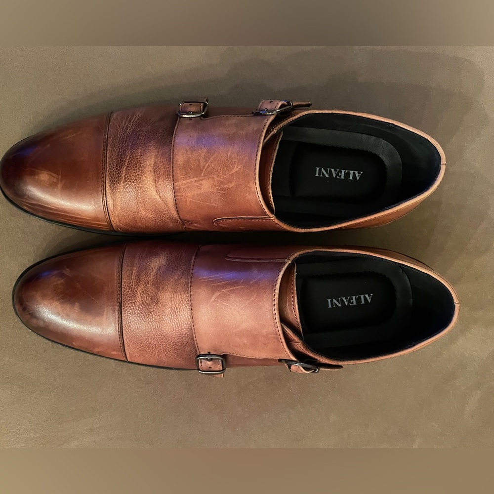 Brown men’s alfani shoes